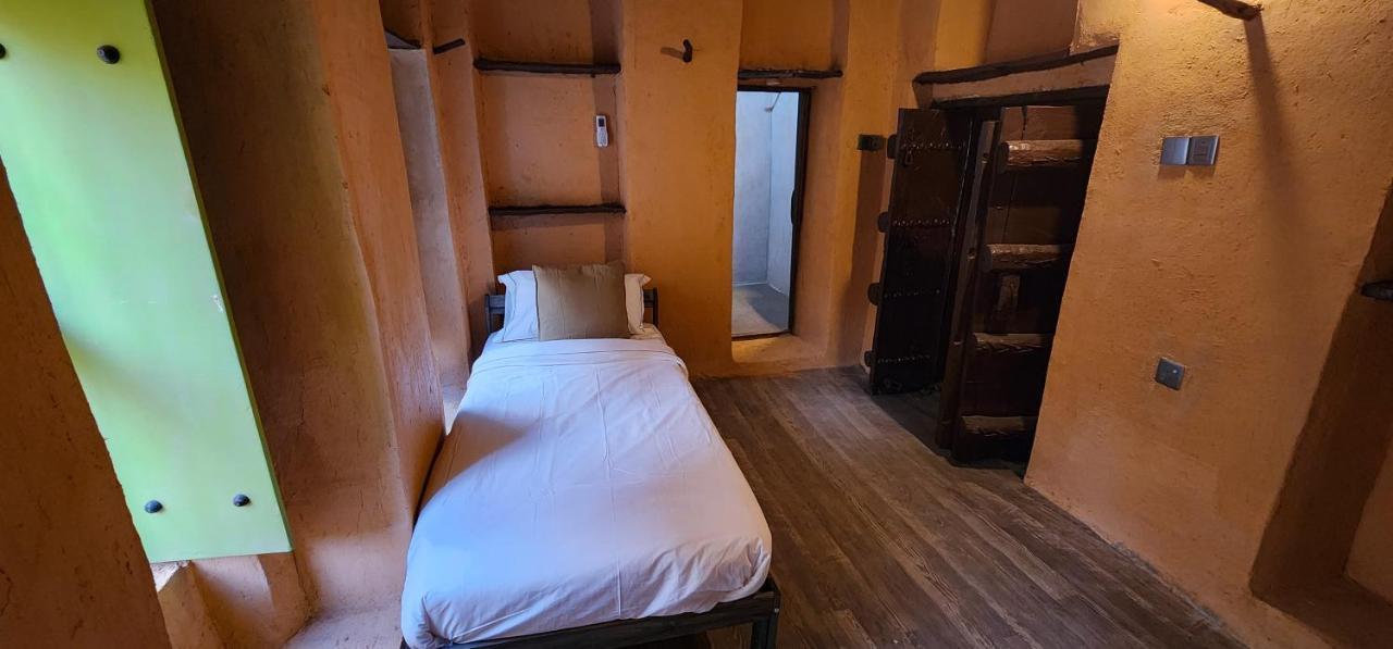 Bait Al Aali Guesthouse Al Ḩamrāʼ 외부 사진